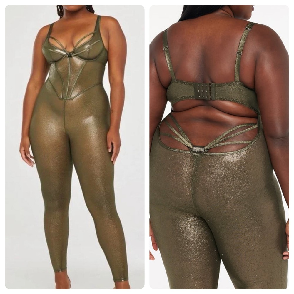 Savage x Fenty Going Platinum Sheer Strappy Bustier Foiled Catsuit Crotchless M